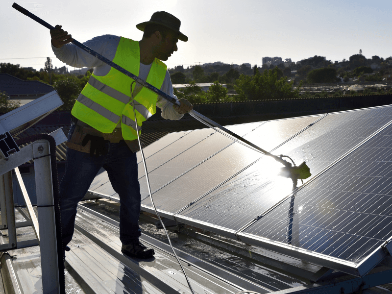 Solar Cleaning - Professional roofing service in Sydney
